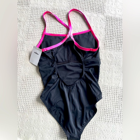 Nike Black w Pink Ombre Straps Cut-Out Back One-Piece Swimsuit NWT Size L - Picture 4 of 10